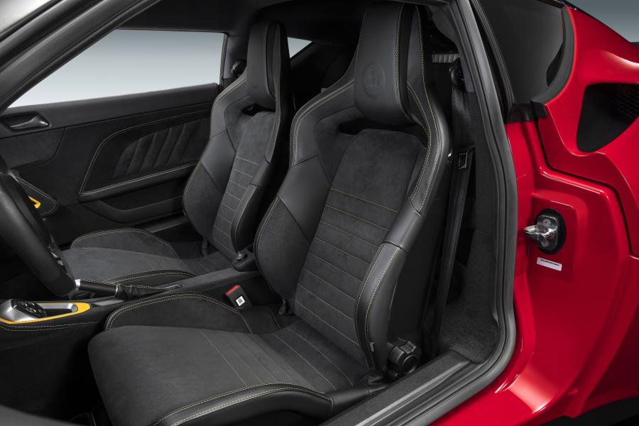Интерьер Lotus Evora GT410 Sport 2018 года  (WW) (фото 33 из 40)